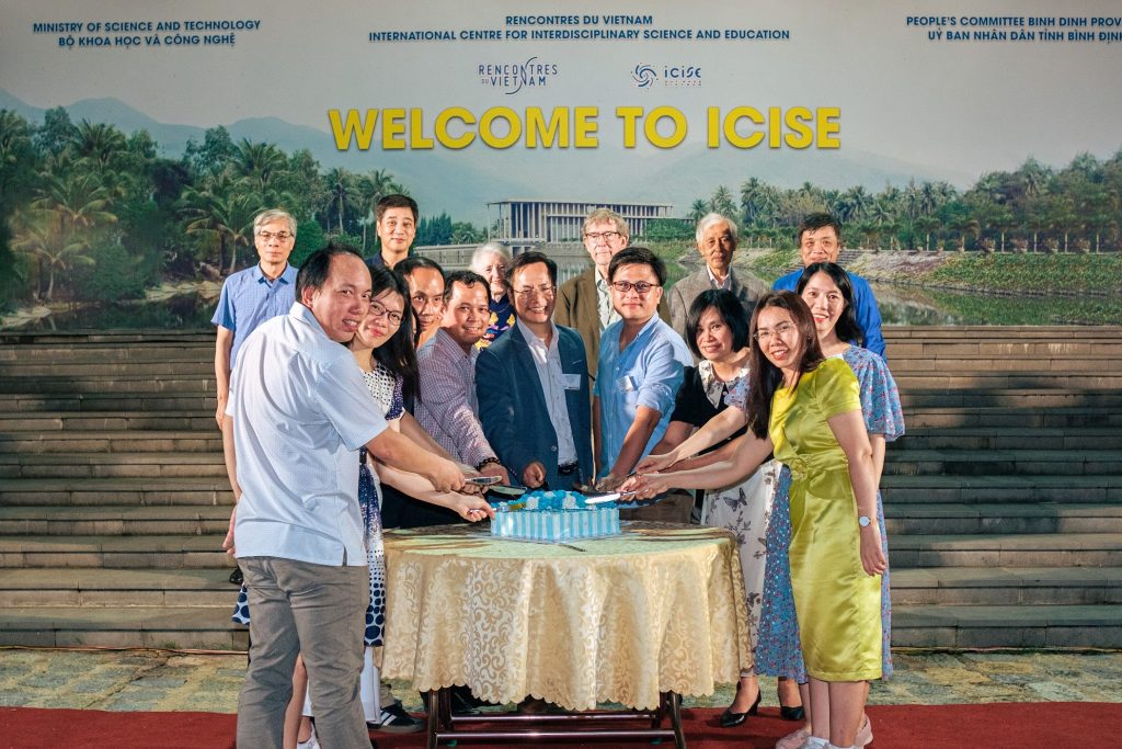 EXECUTIVE COMMITTEE OF THE VIETNAMESE BIOPHYSICAL SOCIETY (VBS)